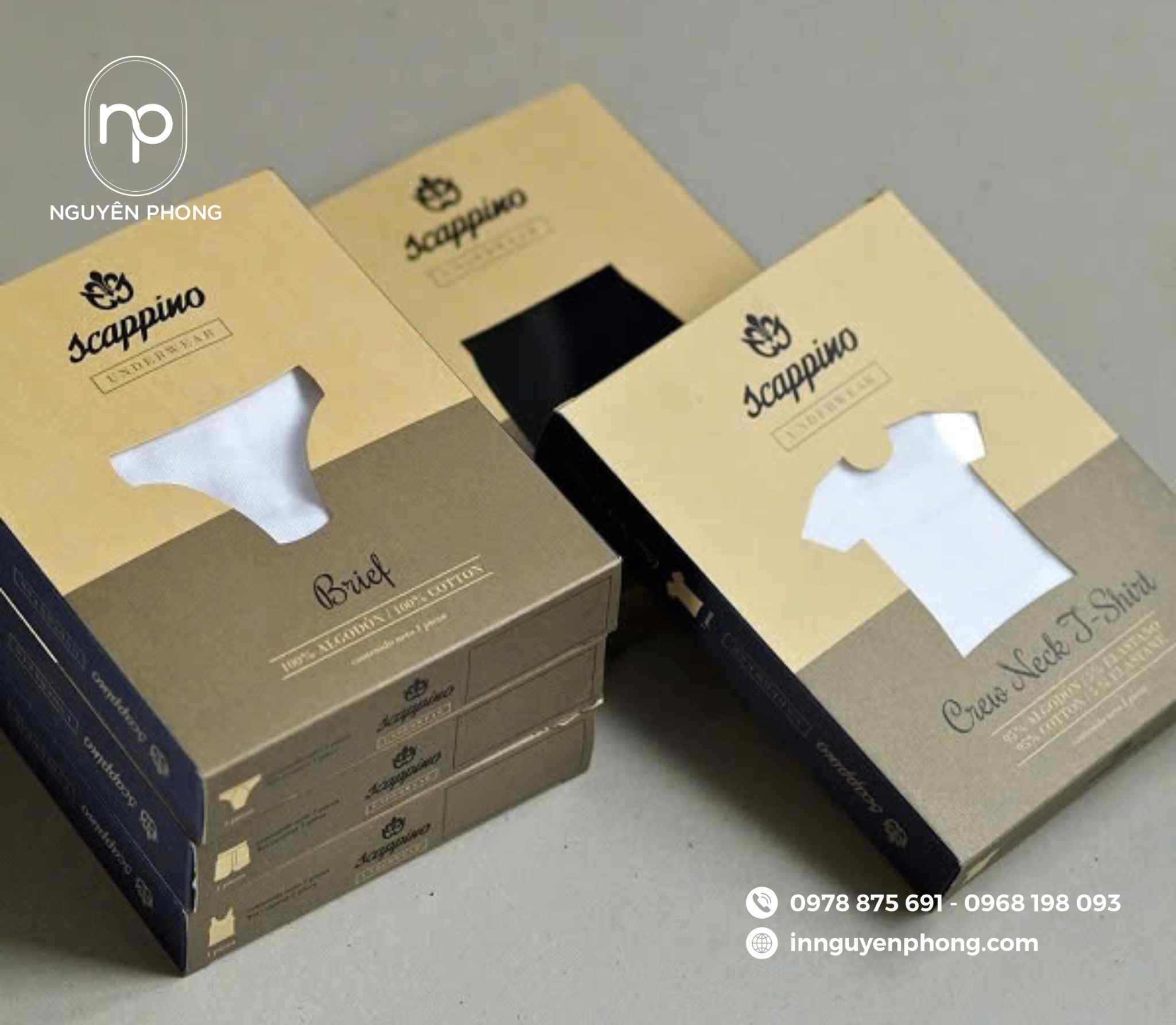 mẫu hộp giấy có bóng kính đựng quần áo
